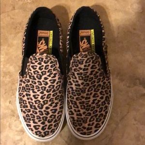 Vans Women Cheetah Print (deluxe comfort)